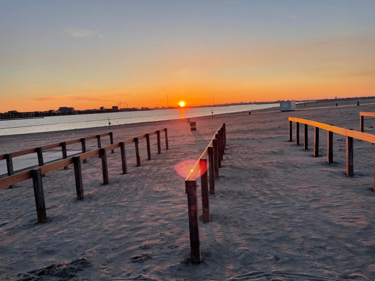 Bed & Beach Amsterdam Ngoại thất bức ảnh